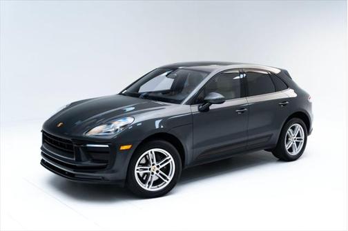 2022 Porsche Macan Base