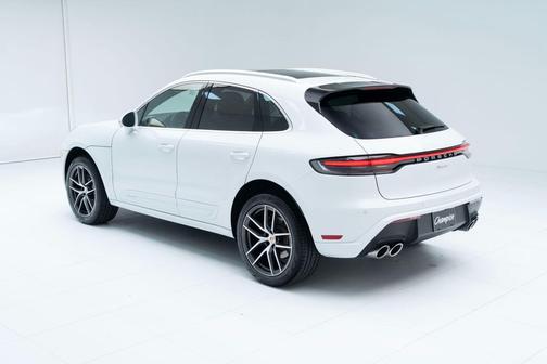 2025 Porsche Macan T