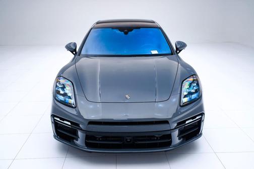 2026 Porsche Panamera Turbo E-Hybrid