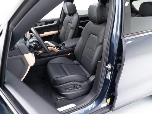 2024 Porsche Cayenne Cayenne