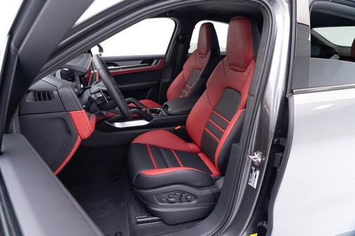 2026 Porsche Cayenne Turbo GT