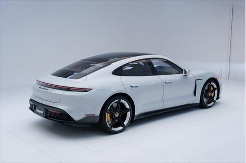 2023 Porsche Taycan Turbo S
