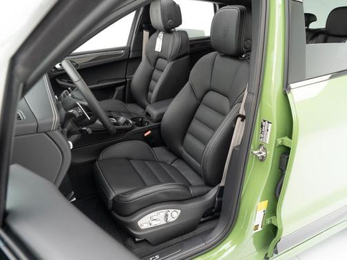 2026 Porsche Macan GTS