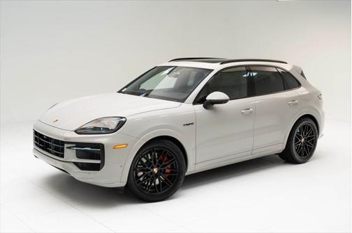 2025 Porsche Cayenne E-Hybrid S