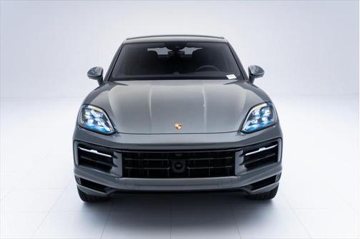 2024 Porsche Cayenne Coupe