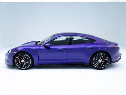 2026 Porsche Taycan GTS