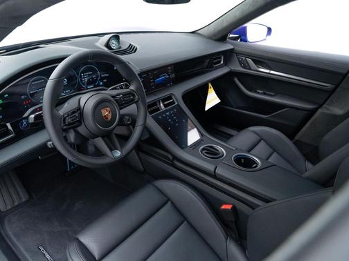 2026 Porsche Taycan GTS