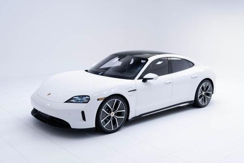 2025 Porsche Taycan