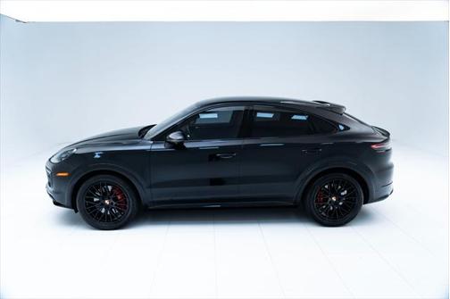 2021 Porsche Cayenne GTS
