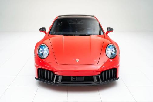2025 Porsche 911 Carrera GTS