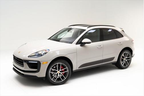 2022 Porsche Macan Base