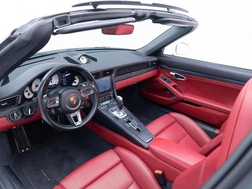 2018 Porsche 911 Targa 4 GTS