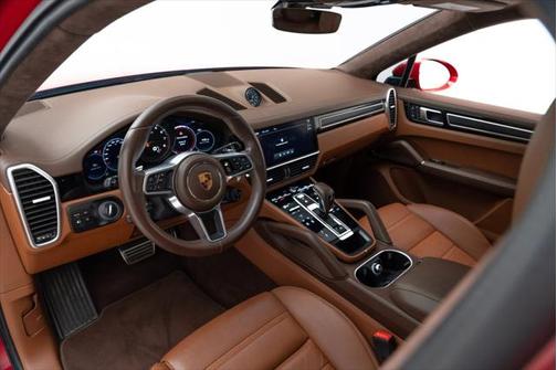 2022 Porsche Cayenne GTS