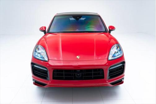 2022 Porsche Cayenne GTS