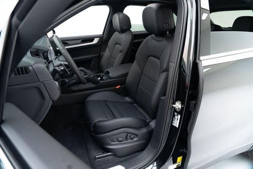 2026 Porsche Cayenne 
