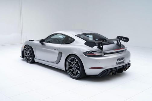 2023 Porsche 718 Cayman GT4 RS