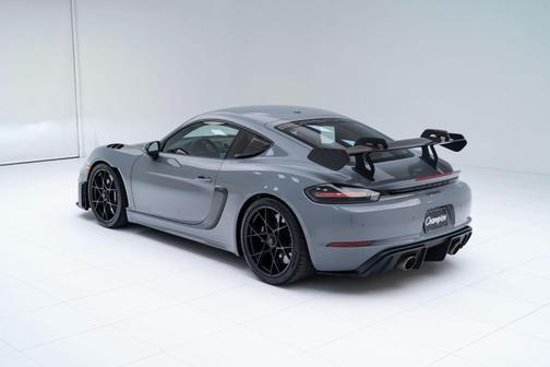 2023 Porsche 718 Cayman GT4 RS