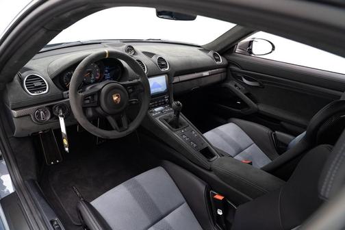 2023 Porsche 718 Cayman GT4 RS