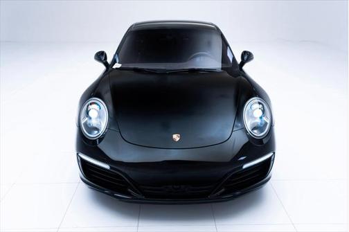 2018 Porsche 911 Carrera S