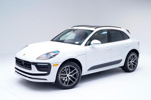 2026 Porsche Macan 