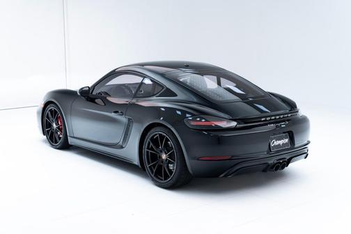 2025 Porsche 718 Cayman S