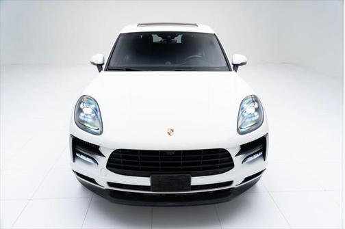 2021 Porsche Macan Base