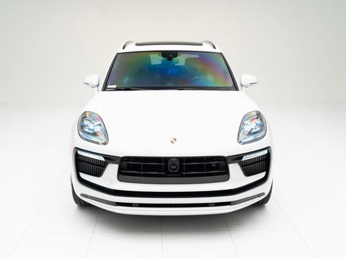 2024 Porsche Macan S
