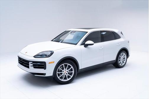2025 Porsche Cayenne Base