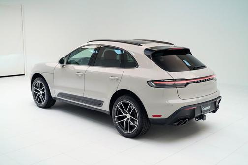2025 Porsche Macan 