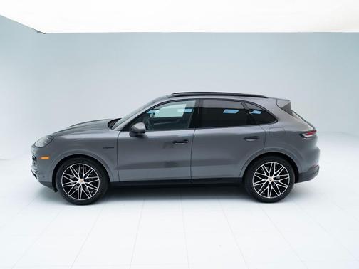 Quartzite Grey Metallic 2025 Porsche Cayenne Cayenne E-Hybrid