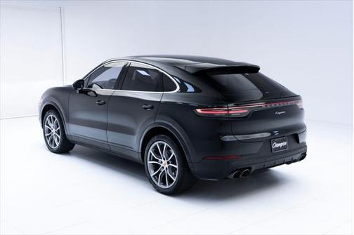 2022 Porsche Cayenne Platinum Edition