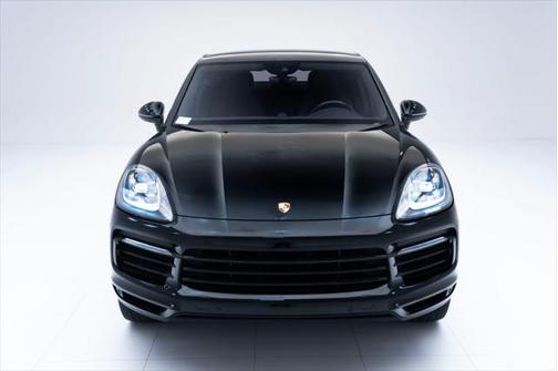 2022 Porsche Cayenne Platinum Edition