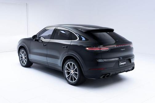 2022 Porsche Cayenne Cayenne