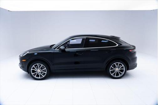 2022 Porsche Cayenne Platinum Edition