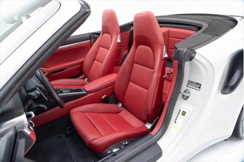 2019 Porsche 911 Turbo