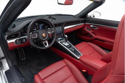 2019 Porsche 911 Turbo