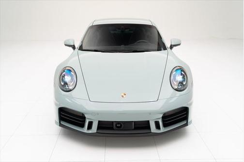 2025 Porsche 911 Carrera
