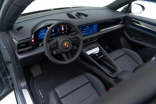 2025 Porsche Macan Electric