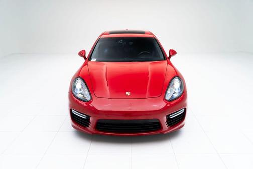 2016 Porsche Panamera GTS