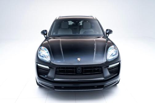 2024 Porsche Macan S