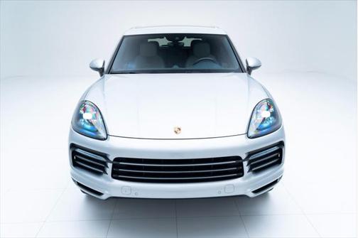 2022 Porsche Cayenne E-Hybrid S