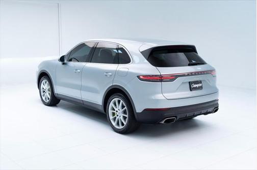 2022 Porsche Cayenne E-Hybrid S