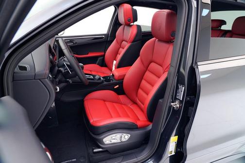 2026 Porsche Macan T