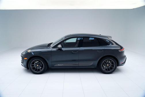 2026 Porsche Macan T
