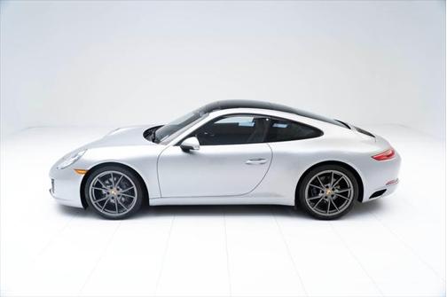 2017 Porsche 911 Carrera