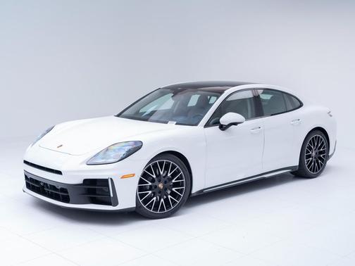 2026 Porsche Panamera 