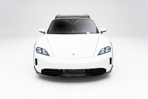 2025 Porsche Taycan 4