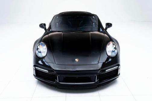 2022 Porsche 911 Turbo S