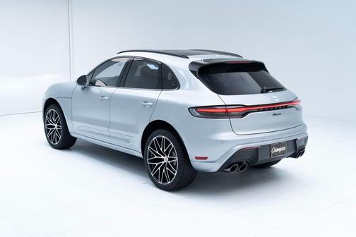 2025 Porsche Macan 