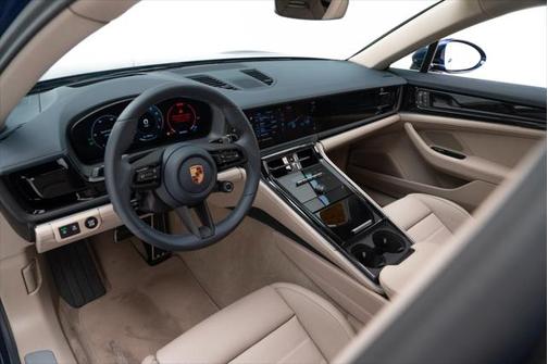 2024 Porsche Panamera